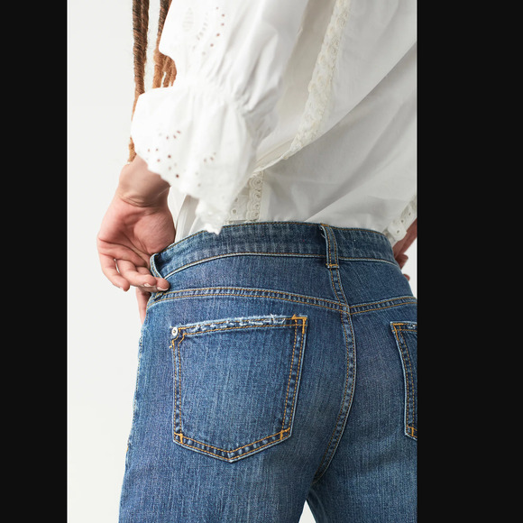 Anthropologie Slim Boyfriend Crop Distressed Jeans - New - 28 Waist - Picture 3 of 7